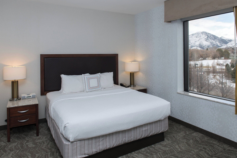 Bedroom 3, SpringHill Suites by Marriott Logan, Cache