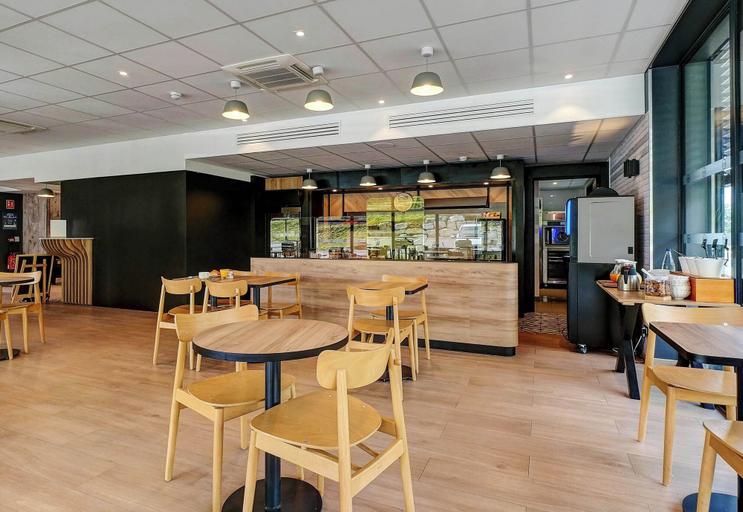 Food & Drinks 4, B&B HOTEL Besançon Valentin, Doubs