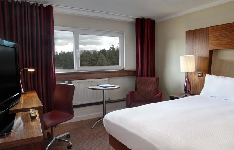 Bedroom 3, Coylumbridge Resort Hotel, Highland