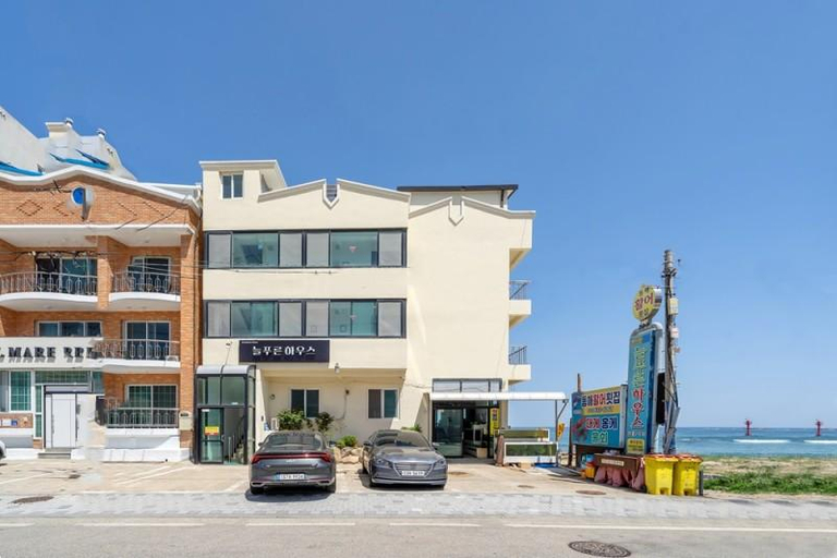 Others 4, Goseong Evergreen House, Goseong