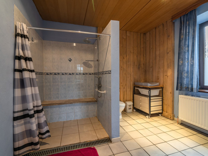 Bathroom 4, Tranquil Escape, Sourbrodt, Liège