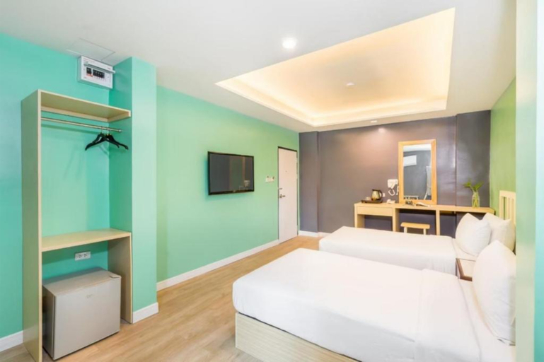 Bedroom 8