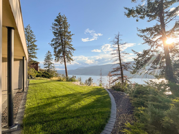 Others 5, Kelowfornia Lakeview Retreat, Central Okanagan