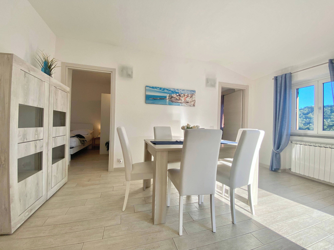 Dining Room 23