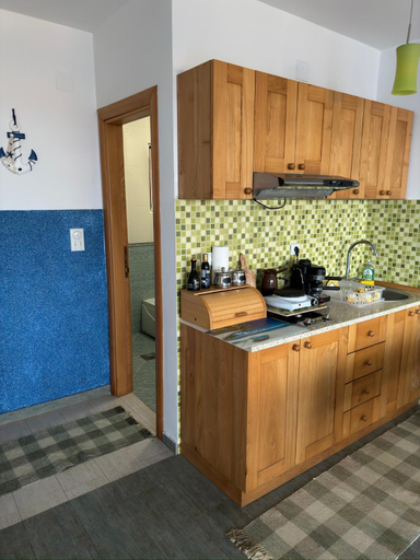 Others 3, Vila Vujosevic