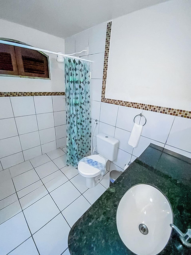 Bathroom 4