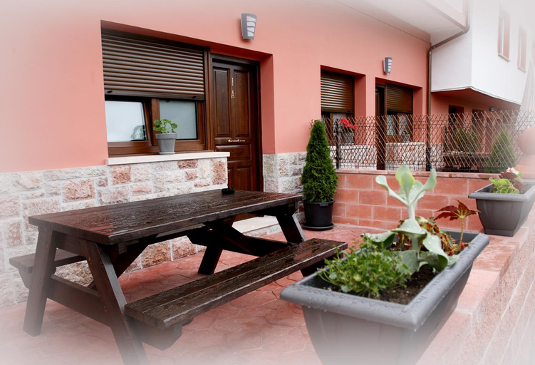 Others 5, Apartamentos Fermin, Asturias