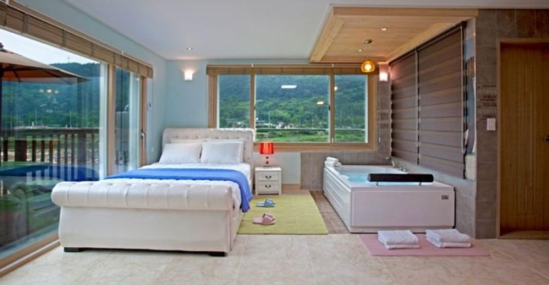 Others 3, Miryang Amor Spa Pension, Miryang