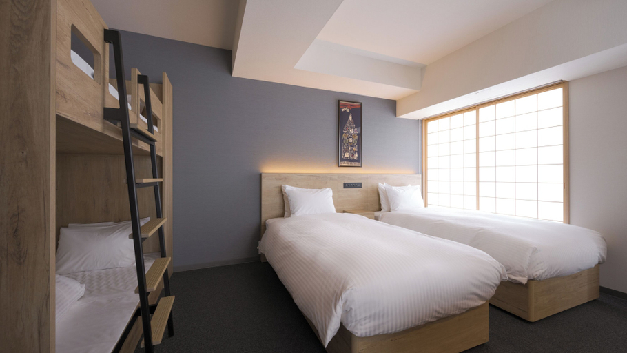 Bedroom 18