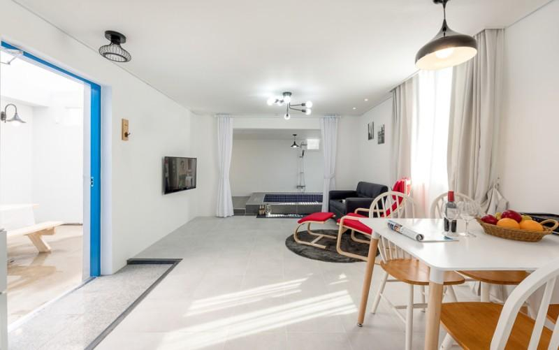 Others 4, Cheongju Blue Story Pension, Goesan