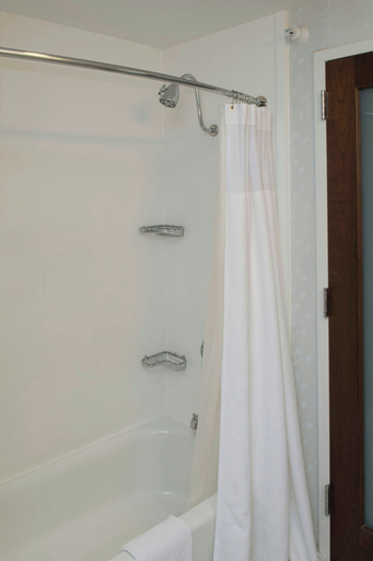 Bathroom 4, SpringHill Suites by Marriott Logan, Cache