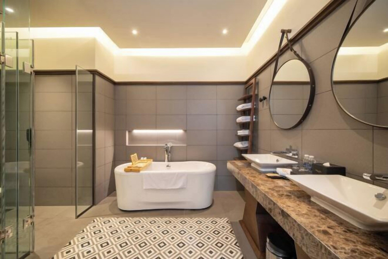 Bathroom 3