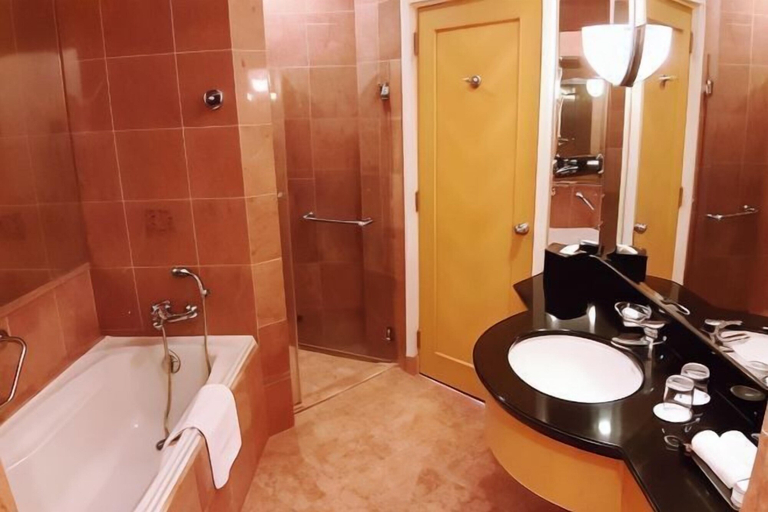 Bathroom 21