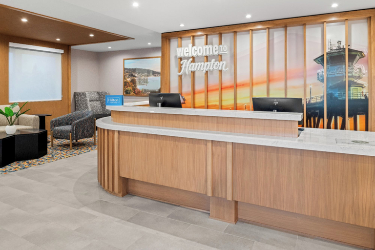 Hampton Inn by Hilton Costa Mesa Newport Beach, Orange