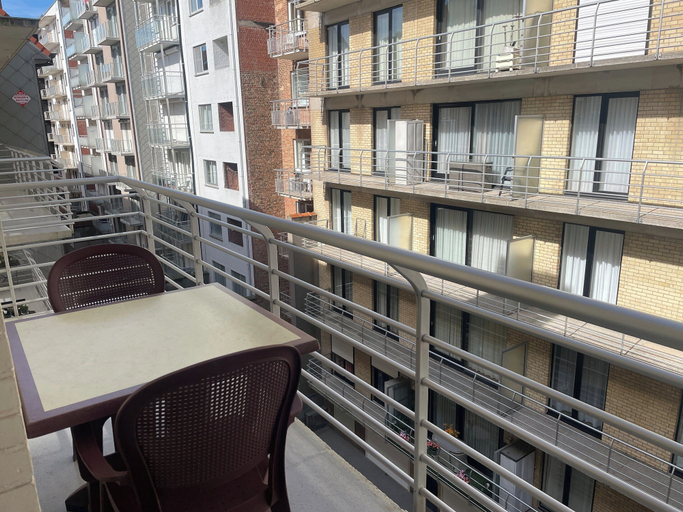 Others 5, Apartment in Nieuwpoort Near the Beach, West-Vlaanderen