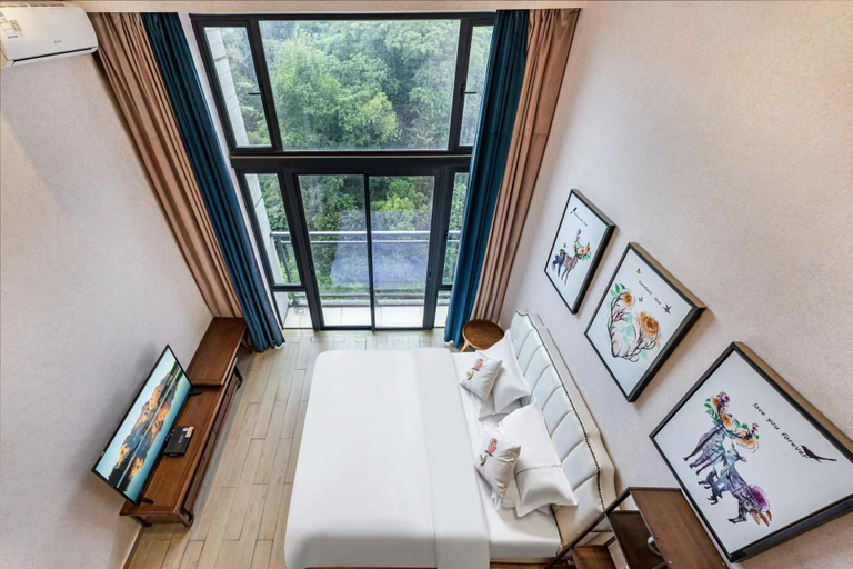 Bedroom 10