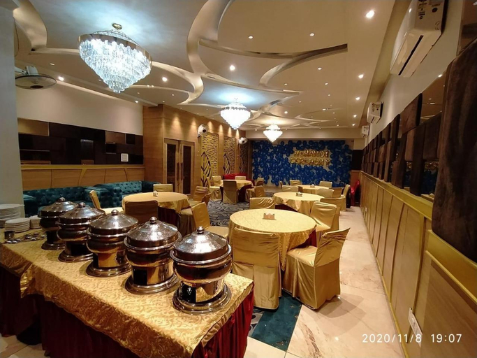 Food & Drinks 5, HOTEL ATHENS , Sahibzada Ajit Singh Nagar