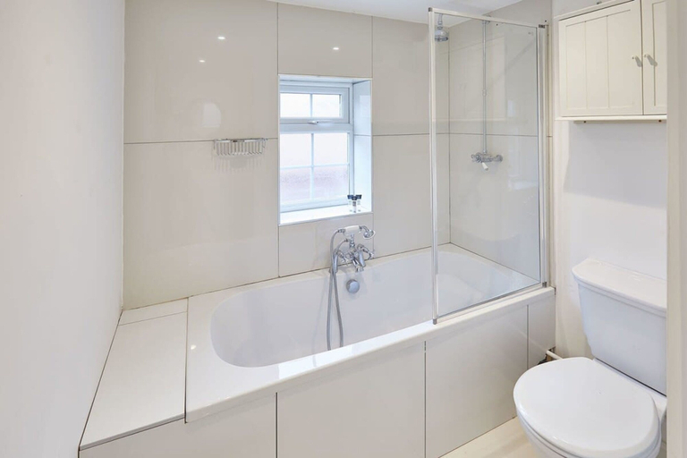 Bathroom 3, Host Stay Rose Cottage, North Yorkshire