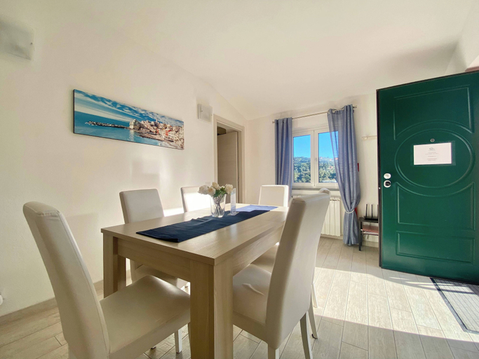 Dining Room 20