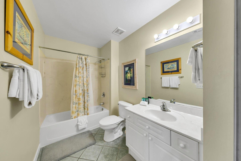 Bathroom 4, Amalfi Coast 113b, Walton