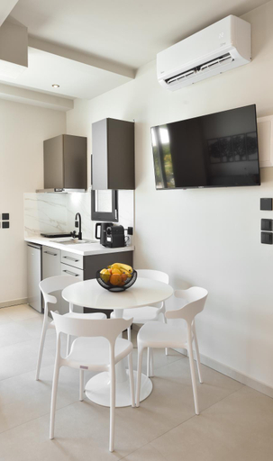 Others 5, Olive All-Seasons Suites, Central Macedonia
