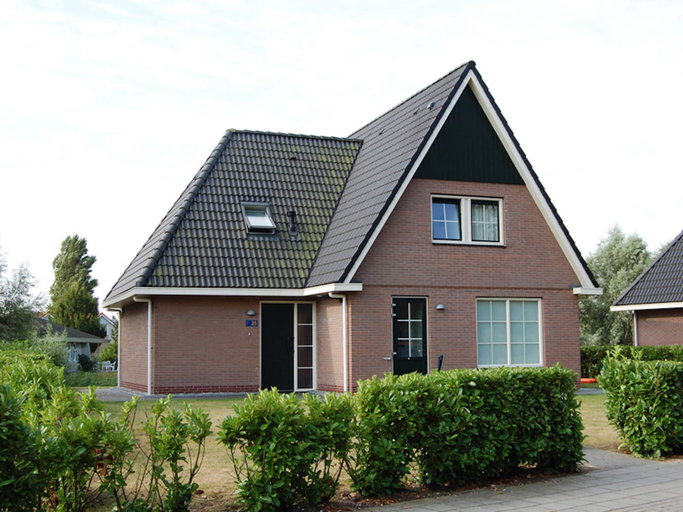 Exterior 2, Villa Near the Lake in Makkum, Wûnseradiel