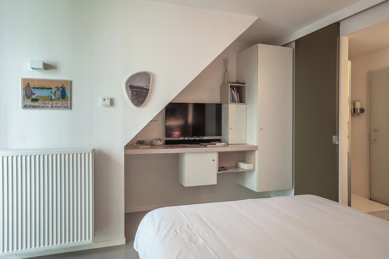 Bedroom 5, Antwerp For Two Bed & Breakfast, Antwerpen