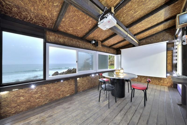 Others 5, Uljin Feria Pension, Uljin