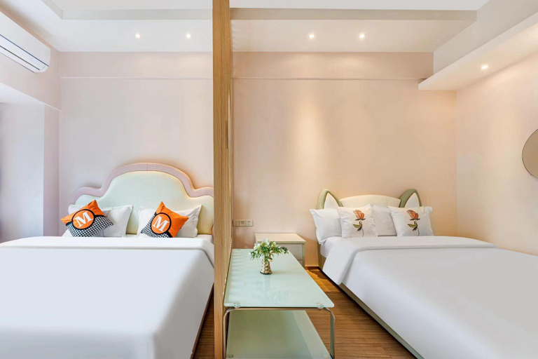 Bedroom 13