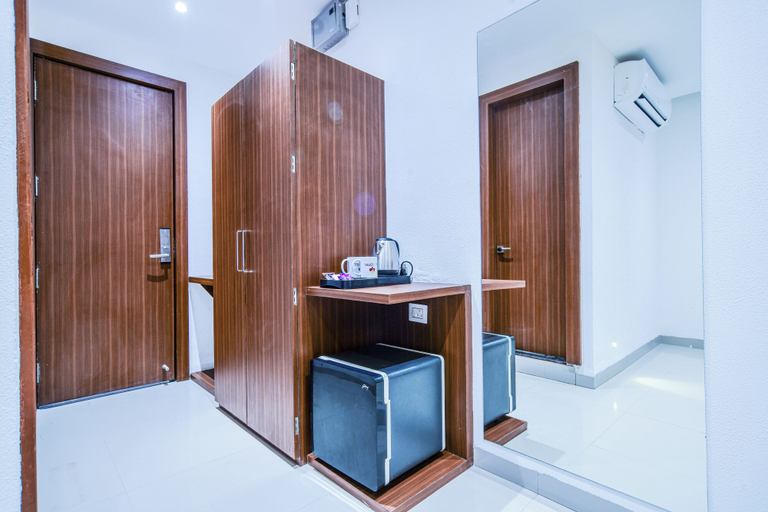 Others 4, Aceotel Premier Vijay Nagar, Indore
