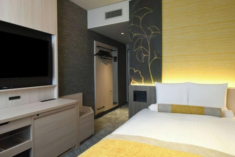 Bedroom 8