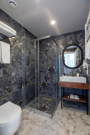 Bathroom 5, UNION HOTEL KARAKOY, Beyoğlu