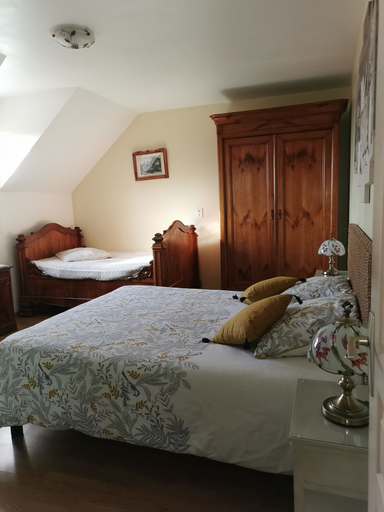Bedroom 3, Chambres d'hôtes le Pot au Lait, Mayenne