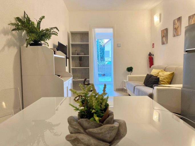 Dining Room 14