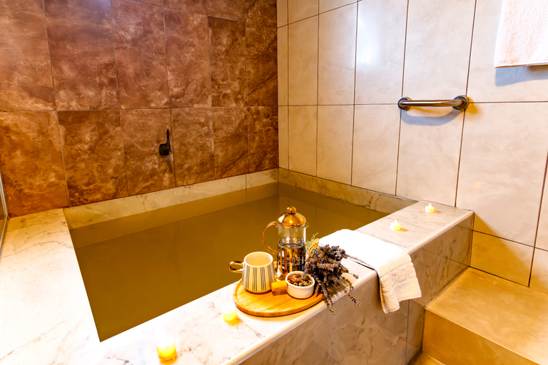 Bathroom 7