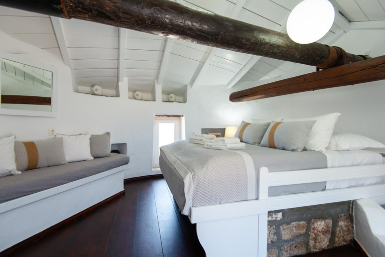 Bedroom 3, Windmill Bella Vista Hotel, South Aegean