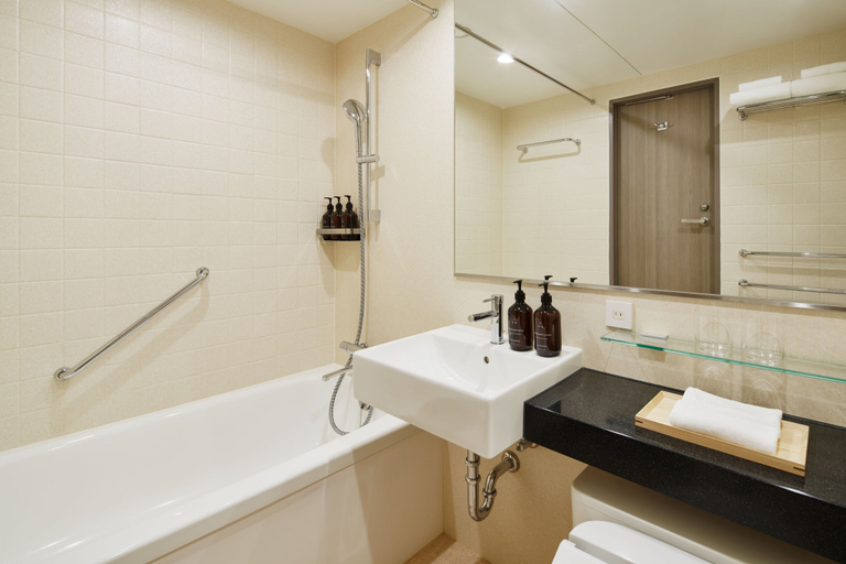 RIHGA Royal Hotel Osaka, Vignette Collection Room Type - 2 Single Cosy