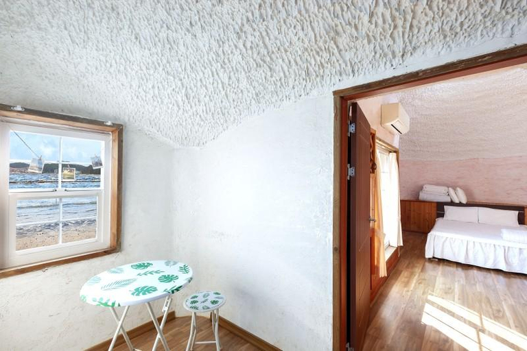 Bedroom 4, Daebudo Beach Herb Pension, Hwaseong