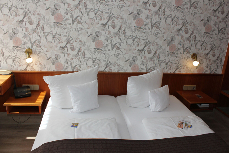 Bedroom 5, Landhotel Zum Böhm, Roth