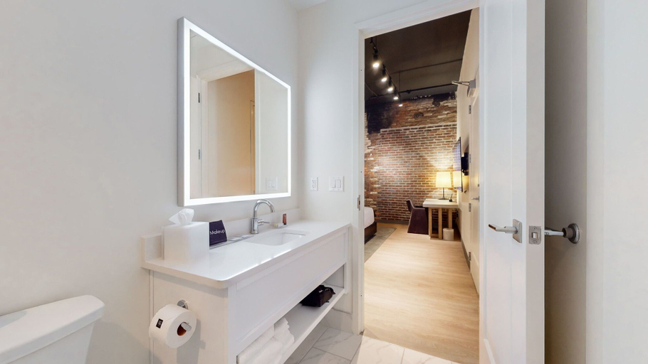 Bathroom 4, Studio 154 Luxury Hotel, Davidson