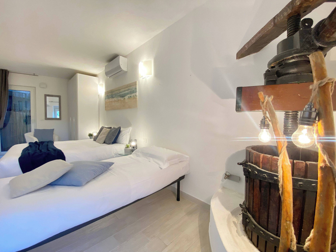 Bedroom 19