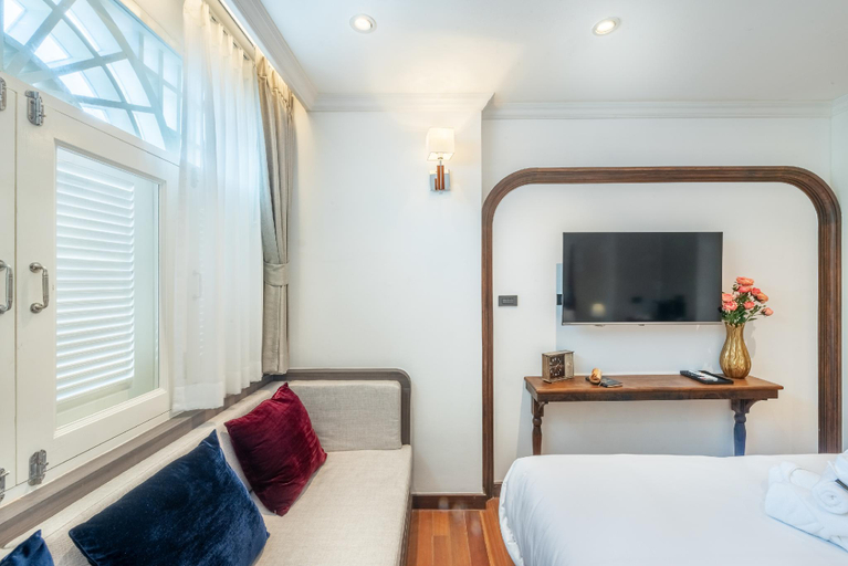 Bedroom 9