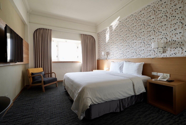 Bedroom 3, Haifu Garden Hotel, Kinmen