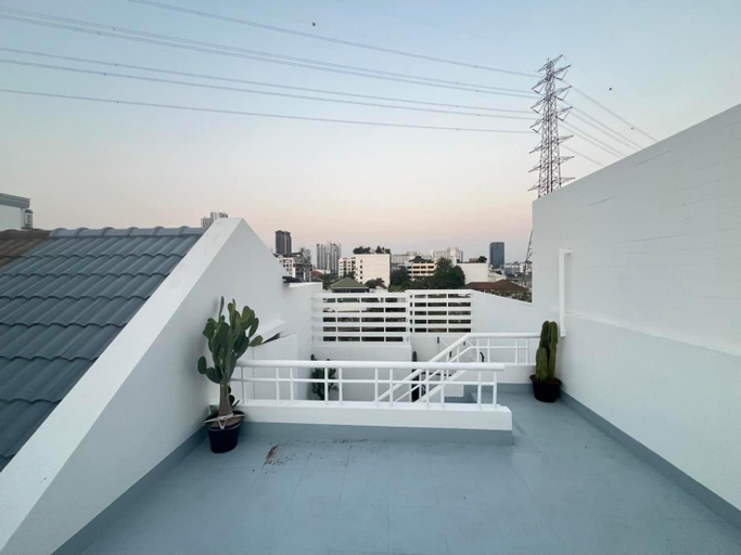 Others 5, Brand new modern pool villa,RCA, cabaret show, Chatuchak, jodd fair, Chatuchak