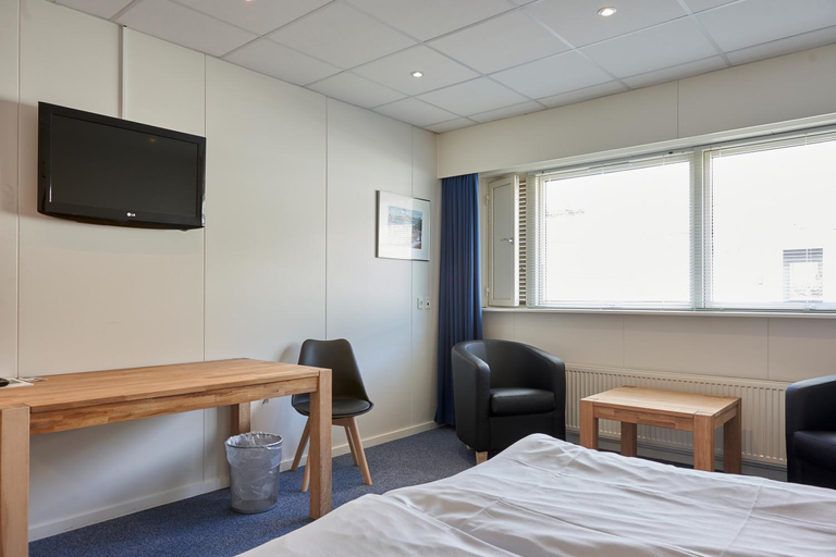 Bedroom 2, BB-Hotel Herning "Messehotel", Herning