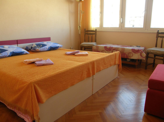 Bedroom 2, Neva rooms, Split