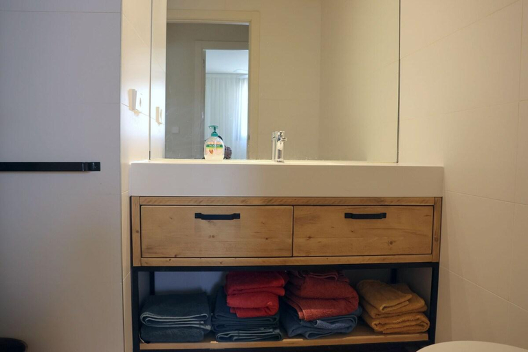 Bathroom 3, Apartamento Golden Star con terraza, Alicante