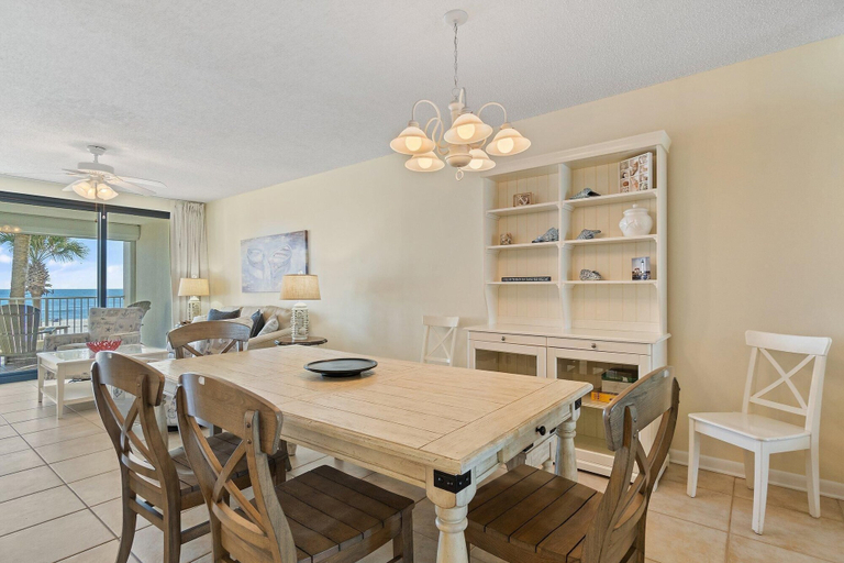 Others 5, Pelican Pointe 202, Baldwin