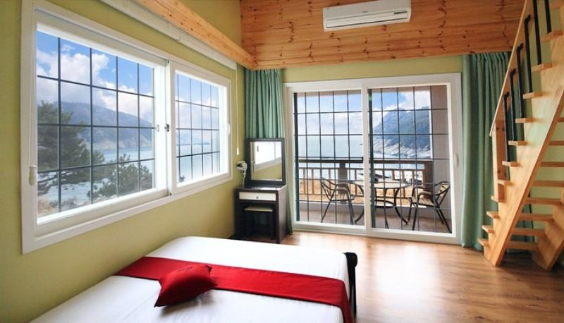 Bedroom 4, Geoje Wave Sound Pension, Geoje