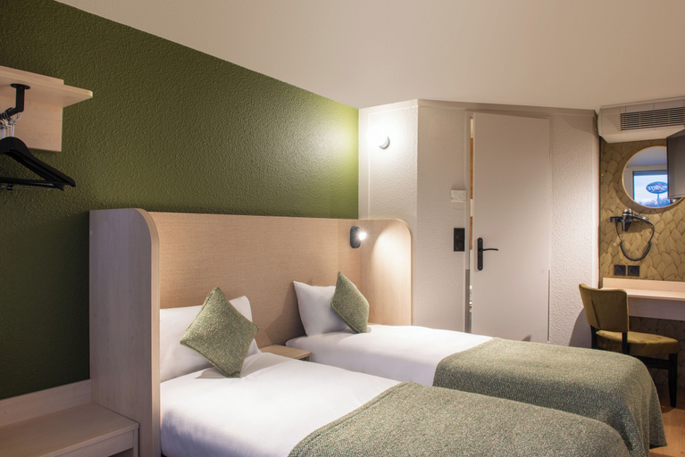 Bedroom 3, Hôtel d’Olivet Orléans Sud, Loiret